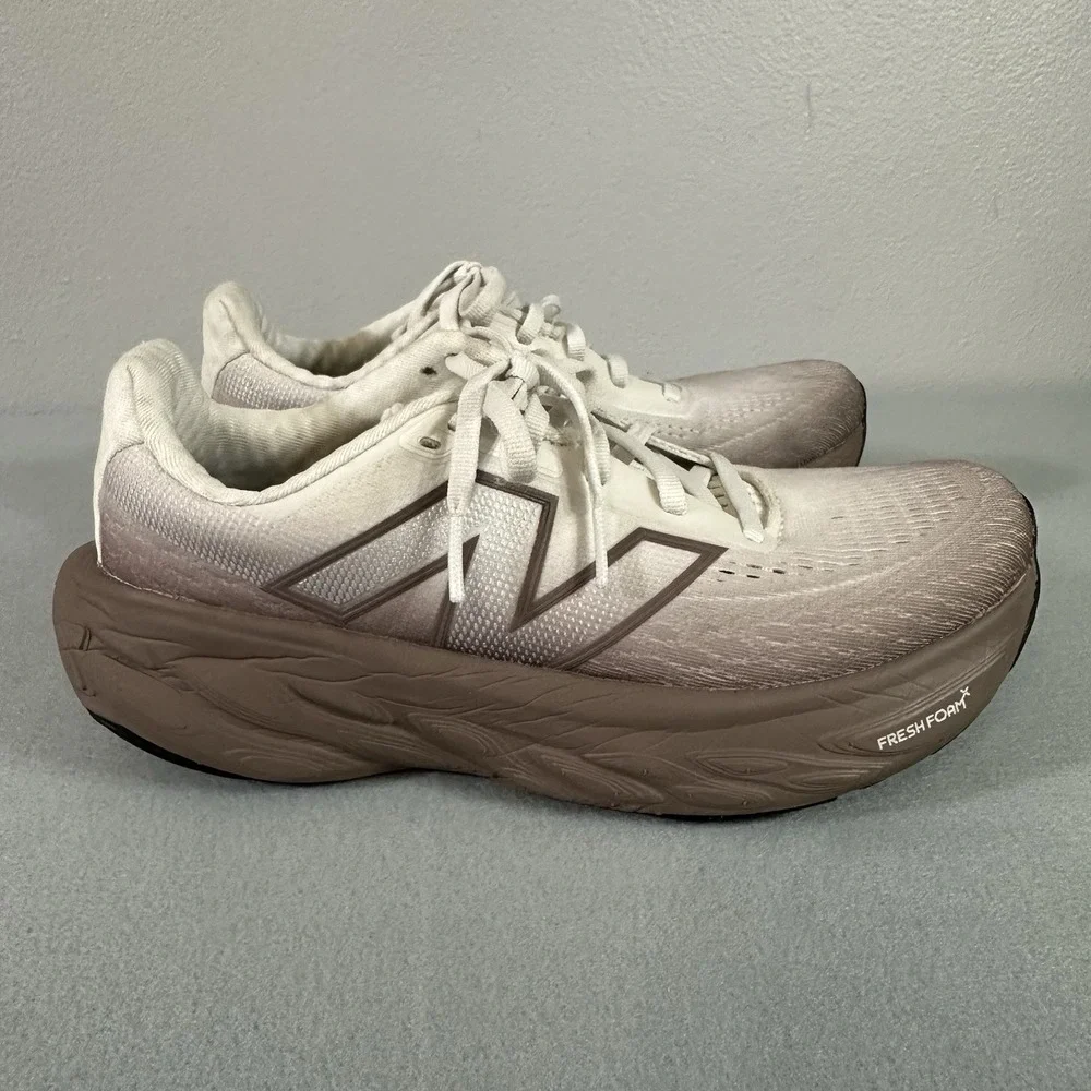 New Balance Fresh Foam X 1080v14 Womens Size 7 Running Shoes Sneakers